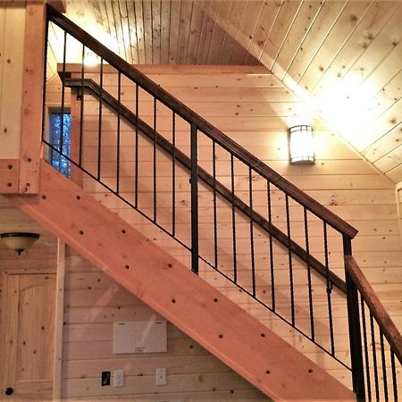 The Ridge At Glacier - Luxury Cabins Coram Экстерьер фото